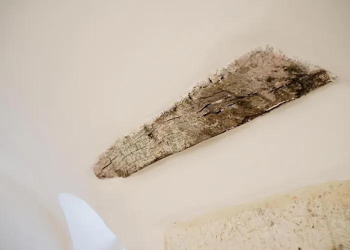 Blu Cielo Terra - Nel Cuore Della Citta' Bianca